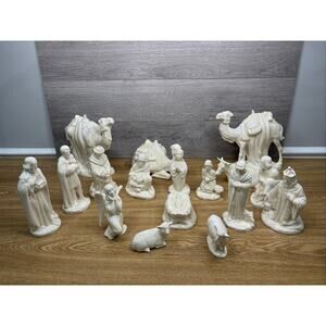 1970’s HOLLAND Mold Nativity Scene Ceramic Hand Painted Iridescent Glaze ~17 Pc